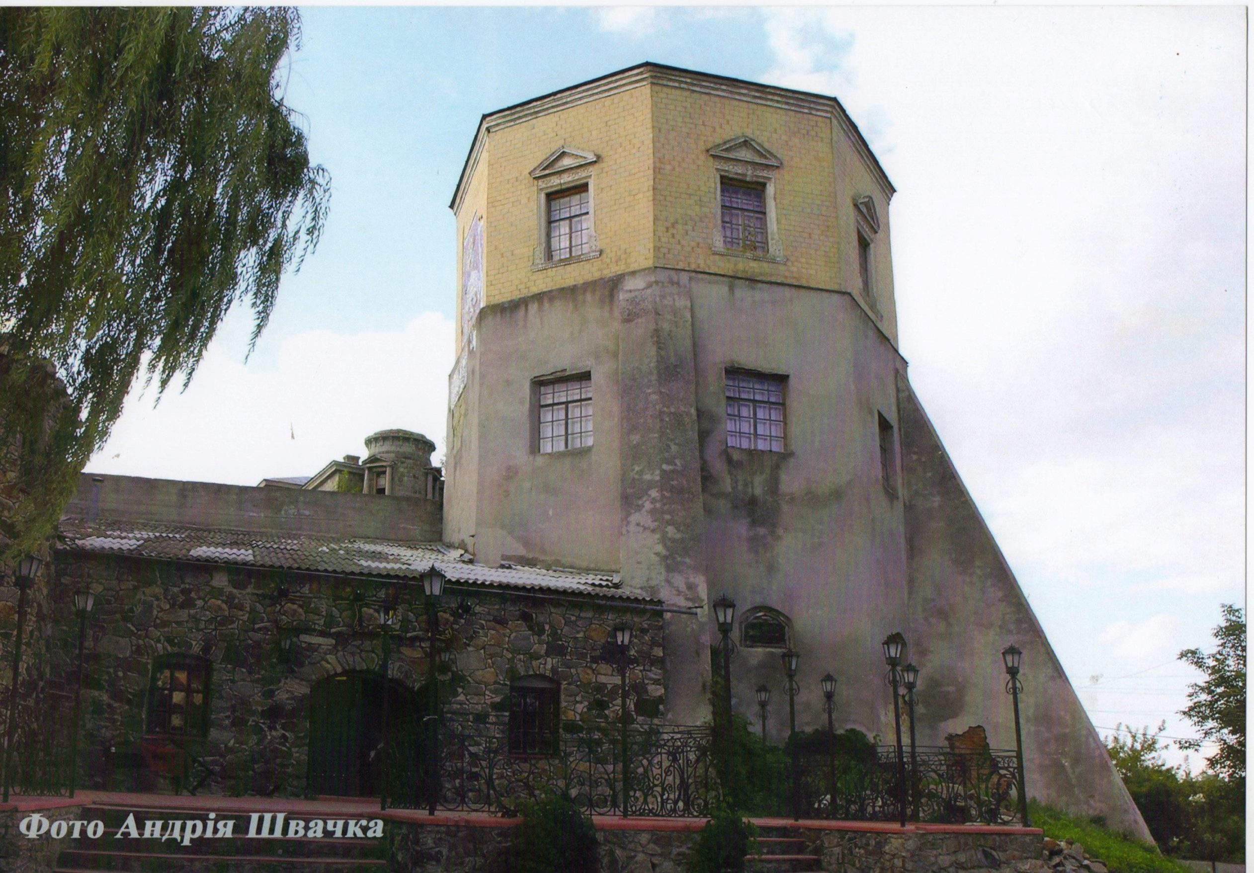 Фотографія "Хмільницький замок. XVI ст. Хмільник. Вінницька область"
